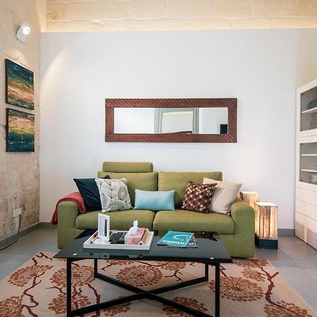 28 Peter Apartment Слима Екстериор снимка