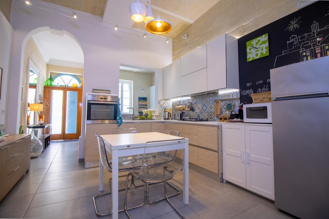 28 Peter Apartment Слима Екстериор снимка